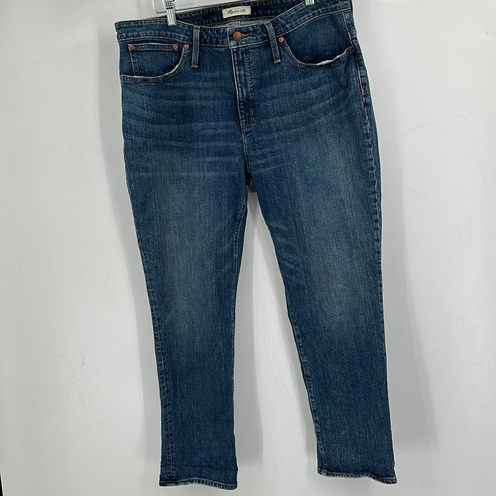 Madewell Straight Leg Jeans in Dark Blue Wash
